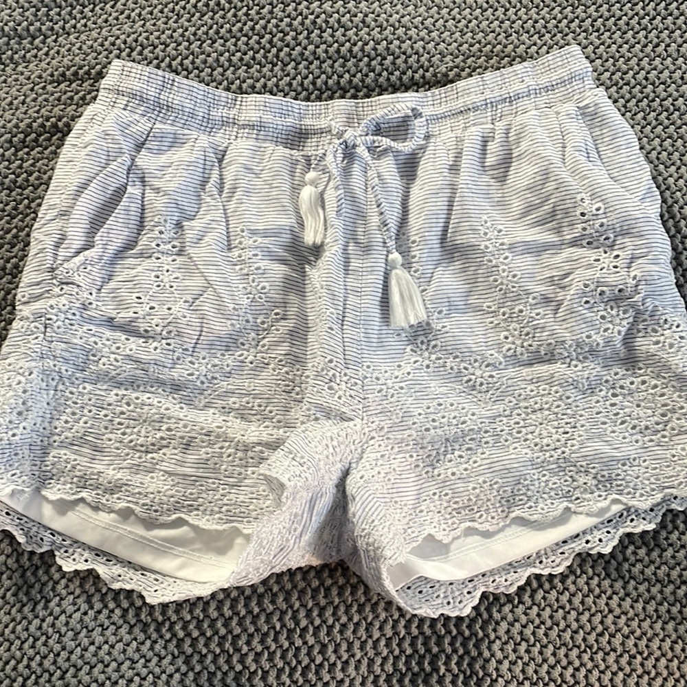 Blue rain summer shorts